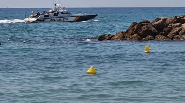 Vigilància conjunta entre Policia Local i Guàrdia Civil a la costa