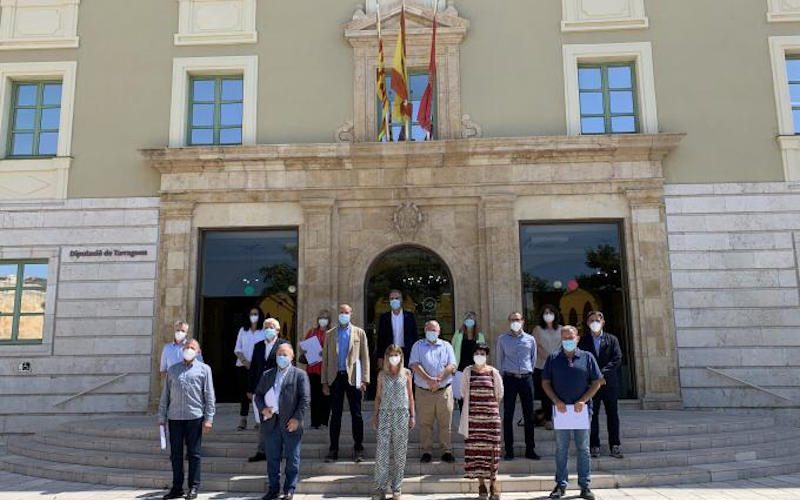 signa el conveni amb la Diputació de Tarragona per a la prestació de serveis als municipis